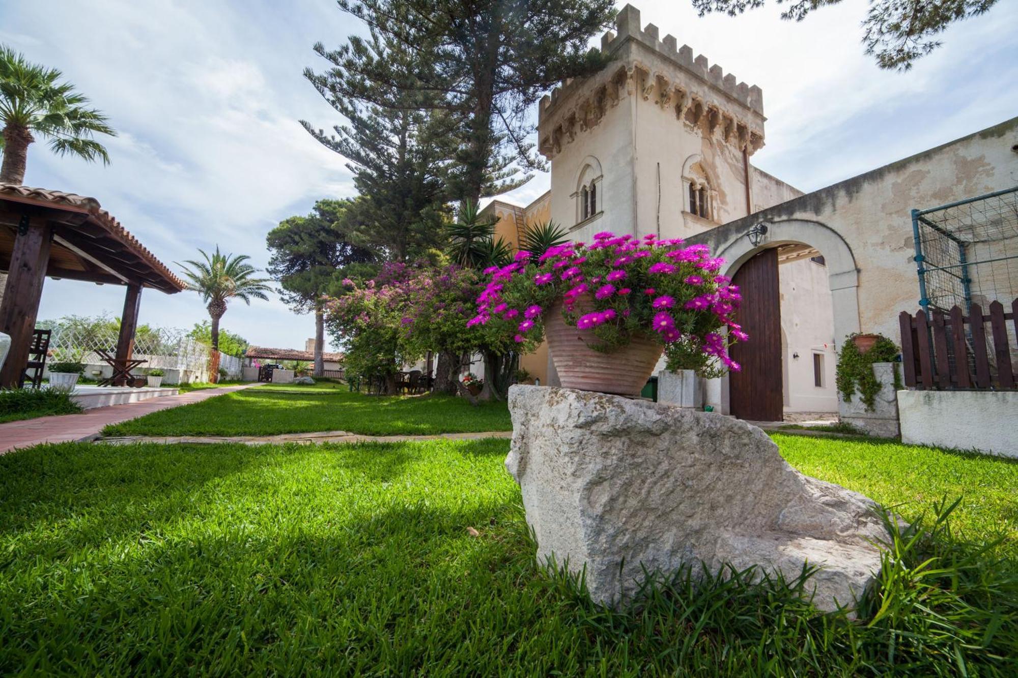 Villa Amodeo Paceco Exterior photo